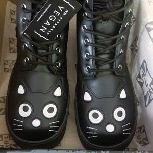 TUK BLACK KITTY SNEAKER BOOT